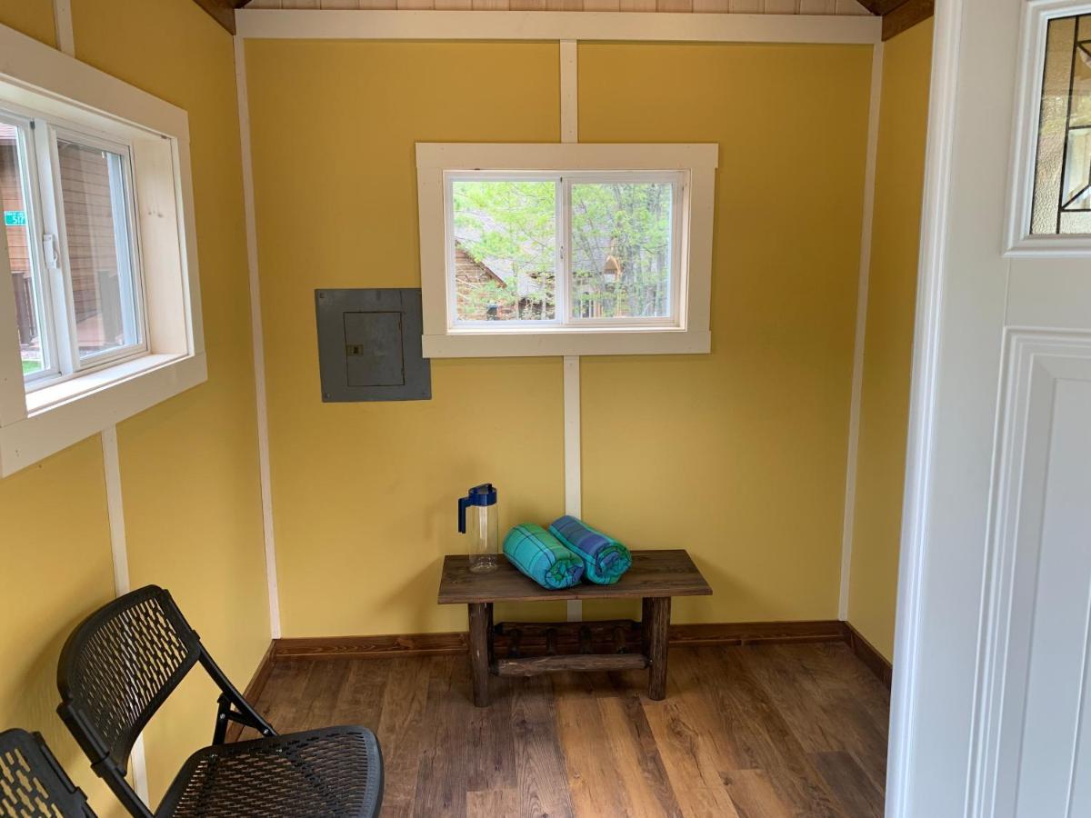 Deerwood Resort - Whippoorwill Cabin Land O'Lakes Exterior foto